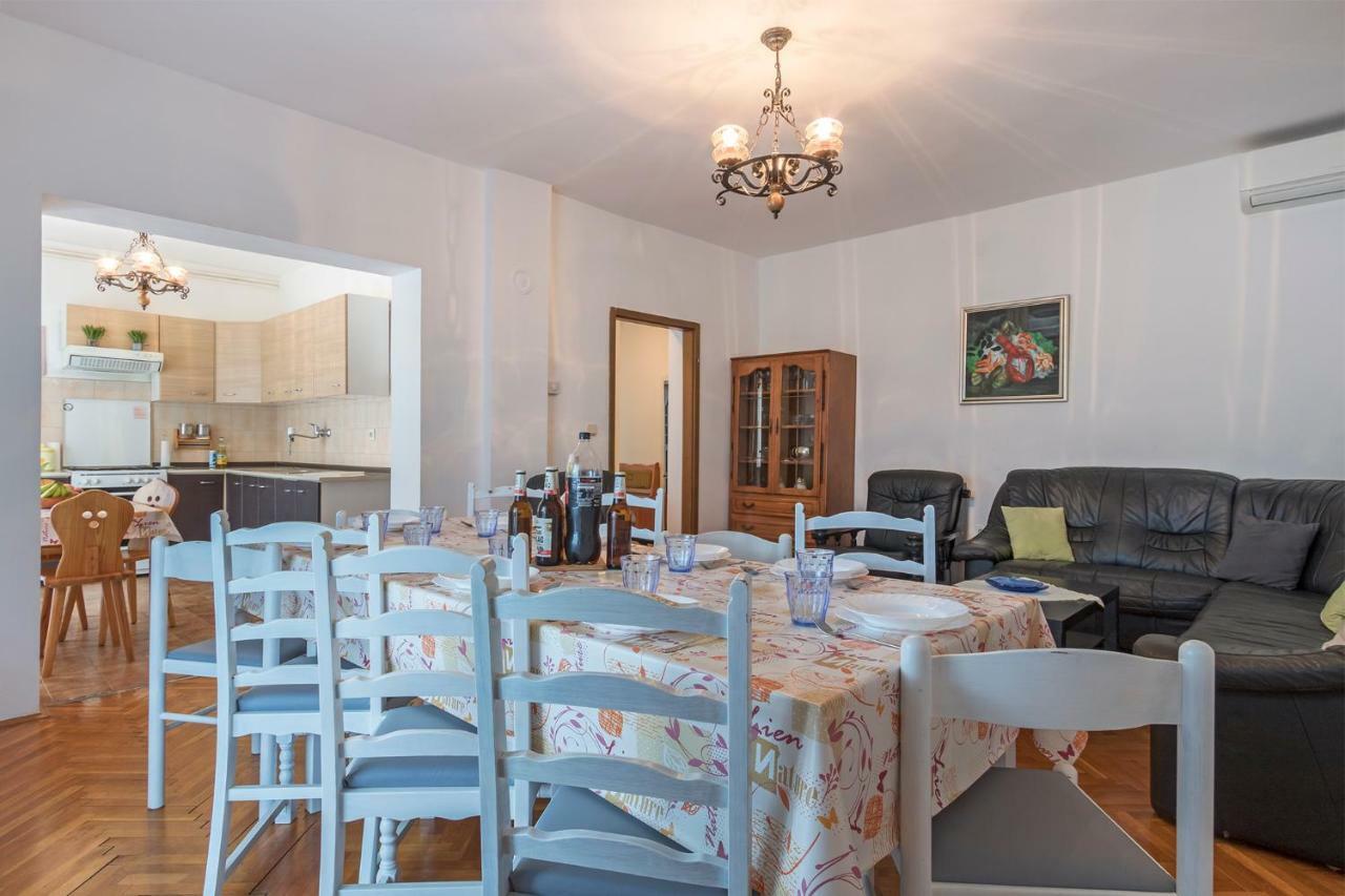 Vila Lokvanj Ližnjan Exteriér fotografie