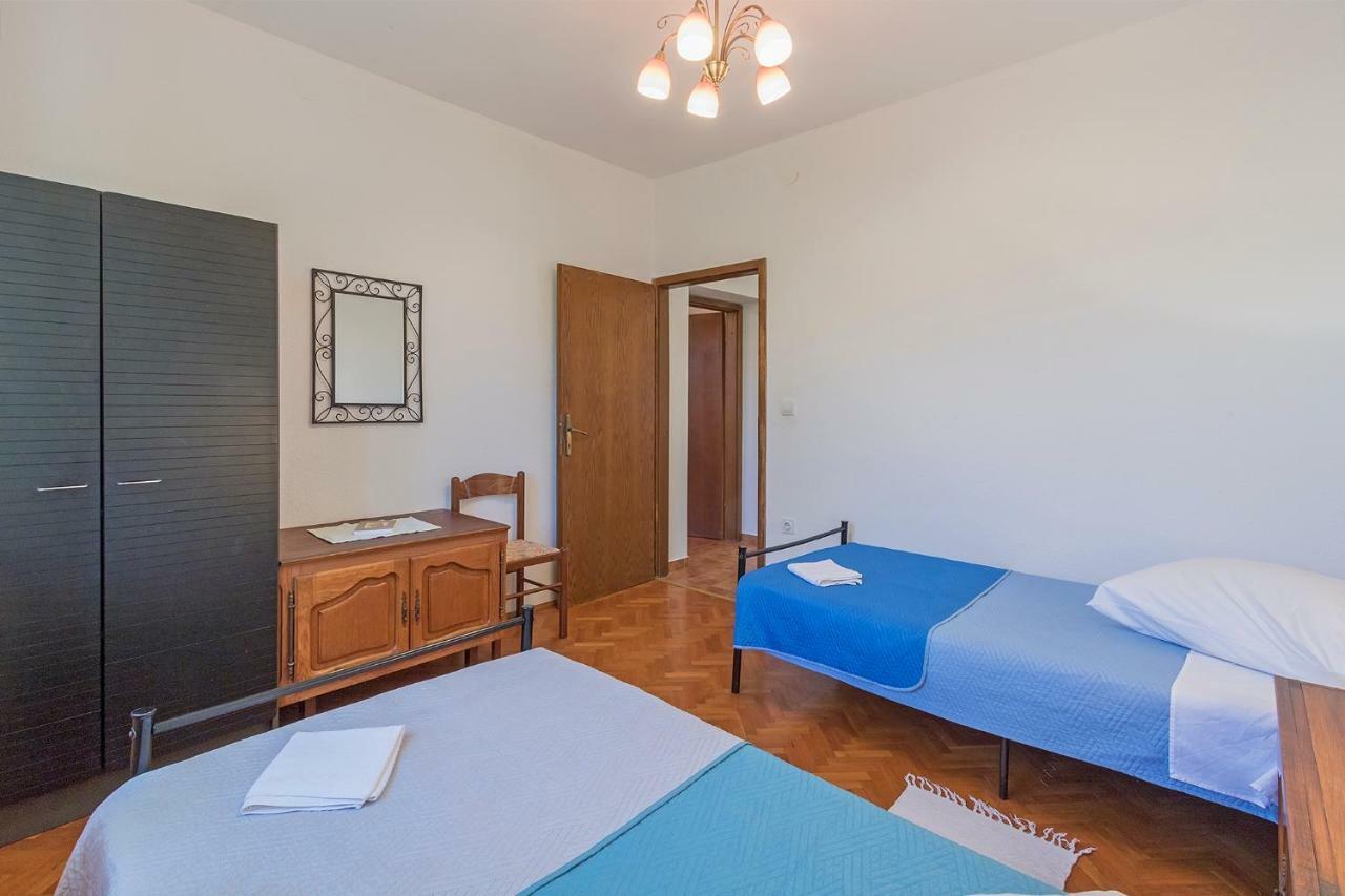 Vila Lokvanj Ližnjan Exteriér fotografie