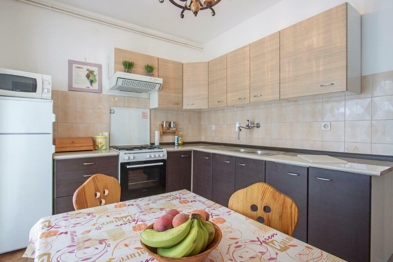 Vila Lokvanj Ližnjan Exteriér fotografie