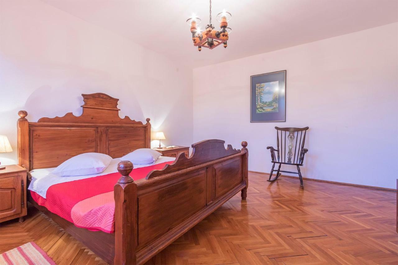 Vila Lokvanj Ližnjan Exteriér fotografie