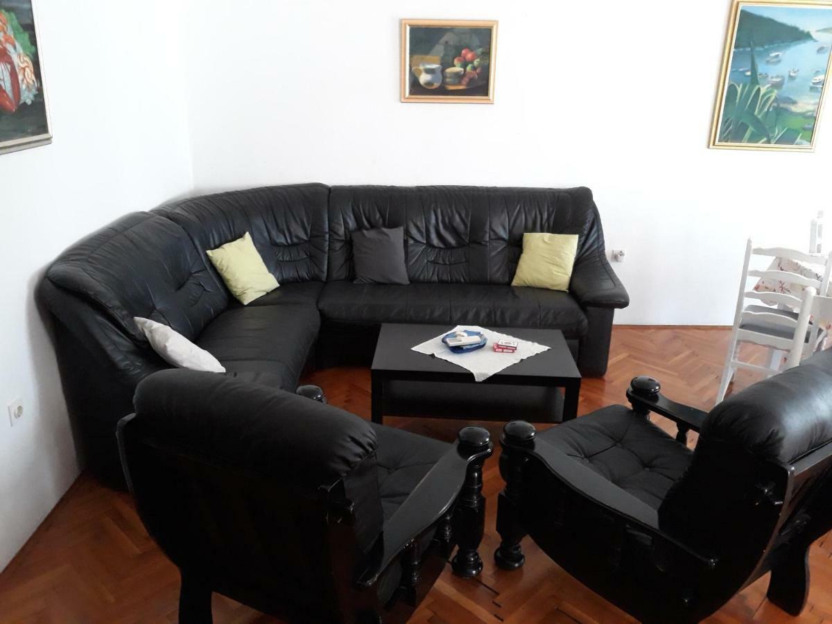Vila Lokvanj Ližnjan Exteriér fotografie